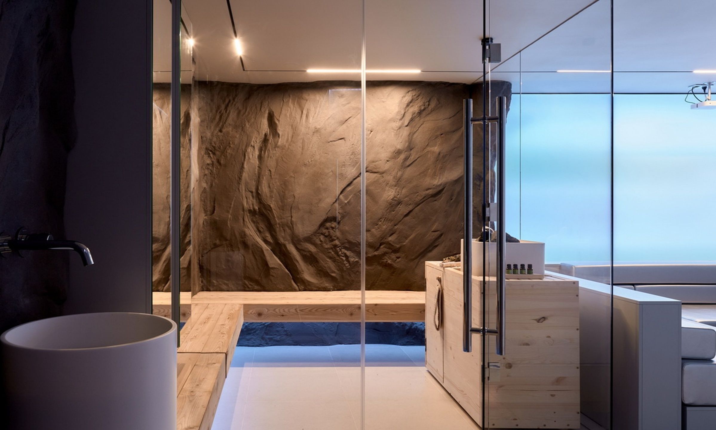 Сауна с норвежскими скалами